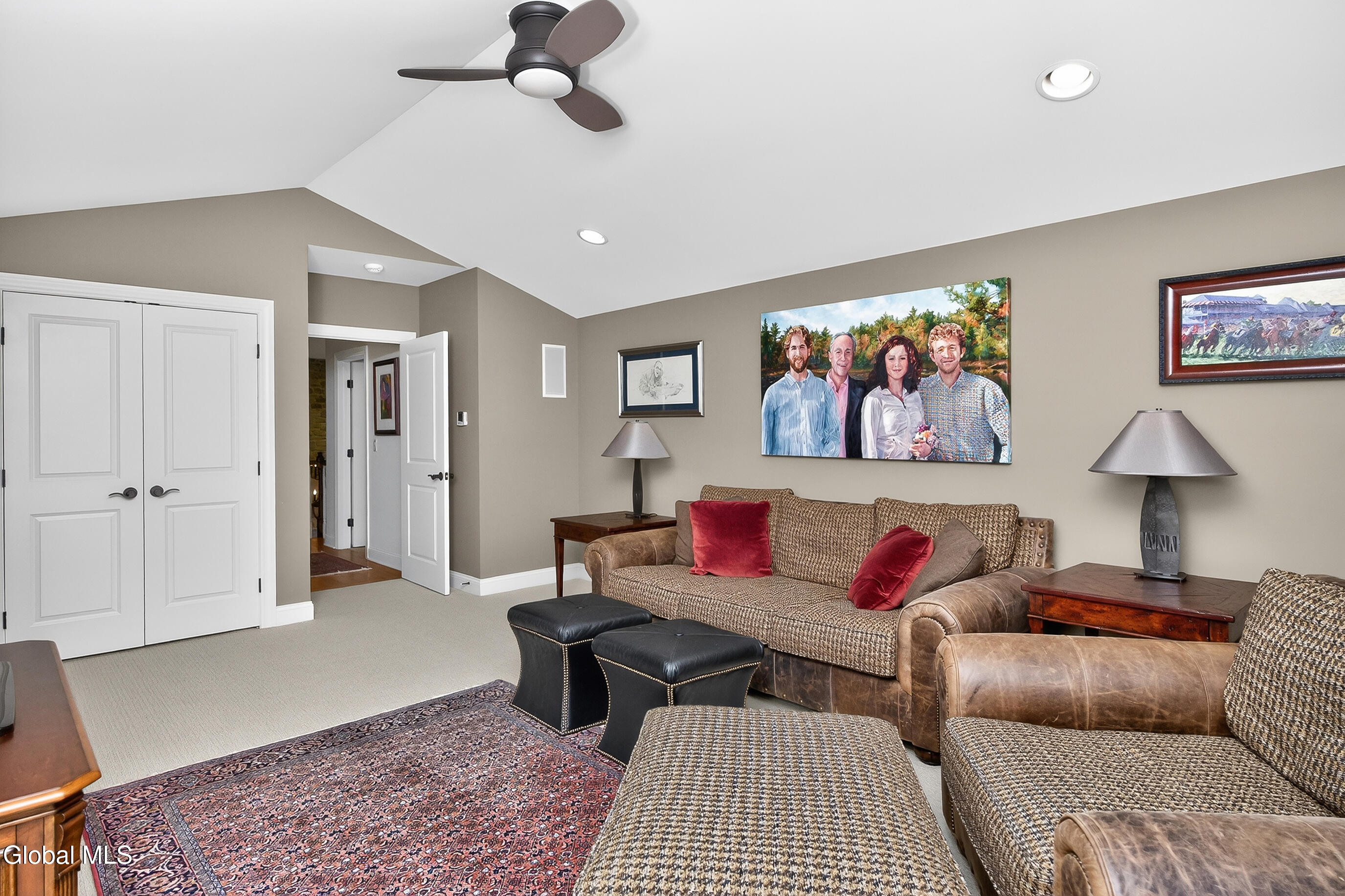 18 Burton Lane Loudonville NY 12211