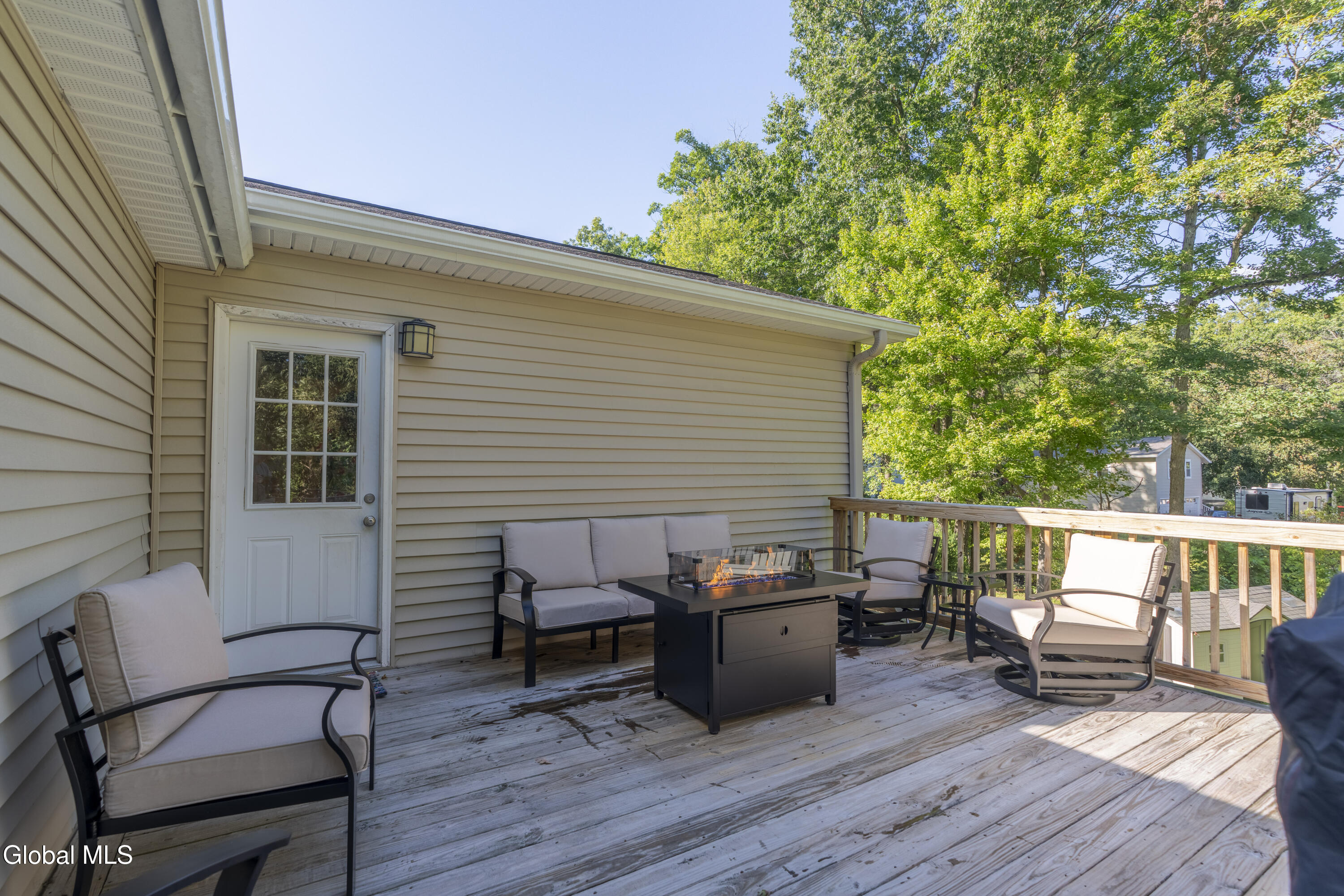10 Deerleap Place Saratoga Springs NY 12866