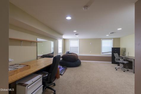 10 Deerleap Place Saratoga Springs NY 12866
