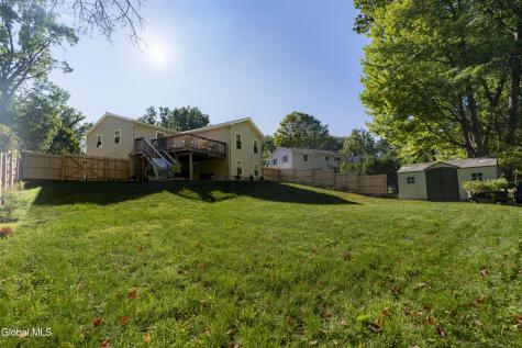 10 Deerleap Place Saratoga Springs NY 12866