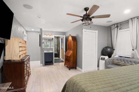 4 North Street Ballston Lake NY 12019