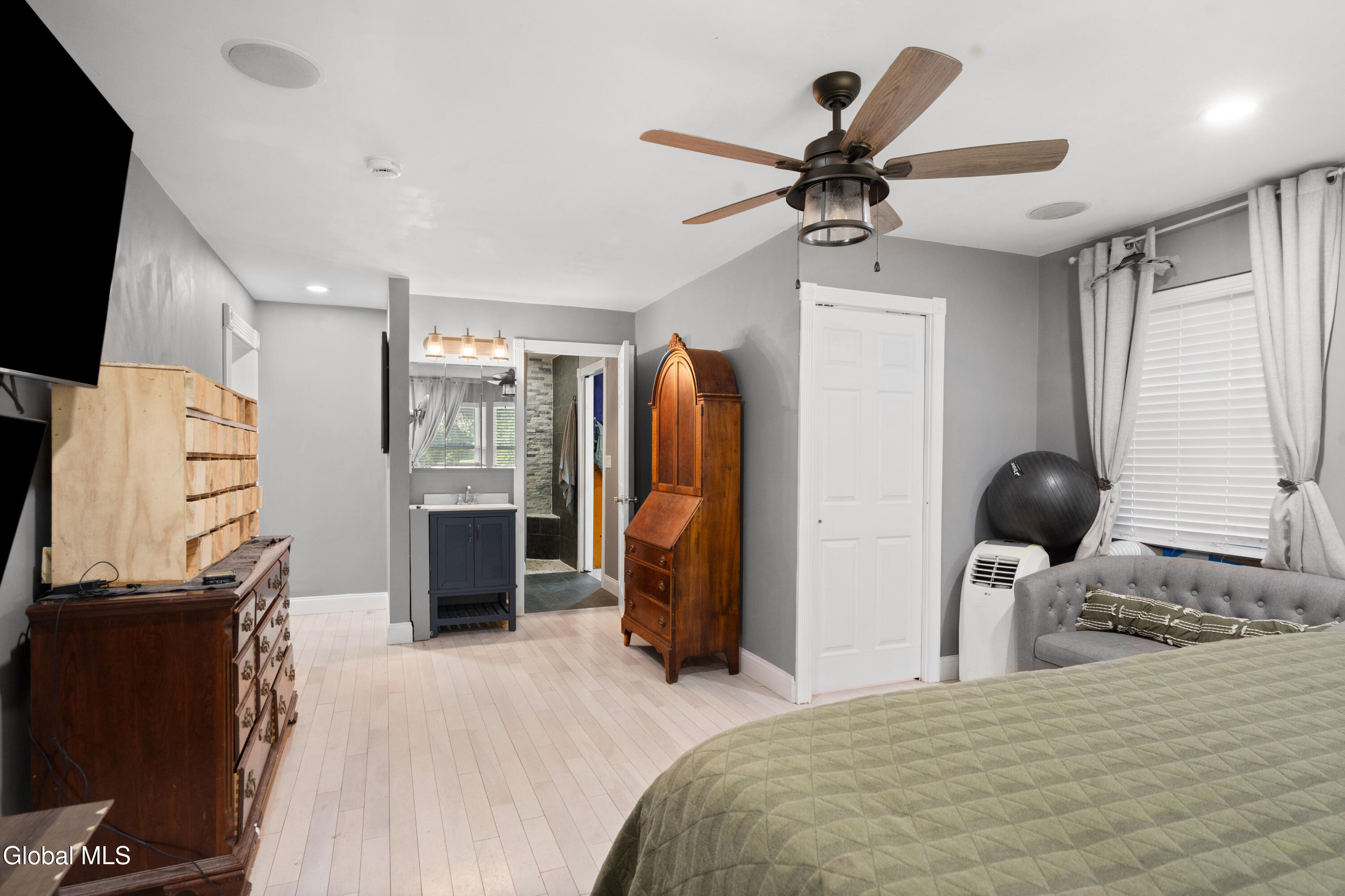 4 North Street Ballston Lake NY 12019