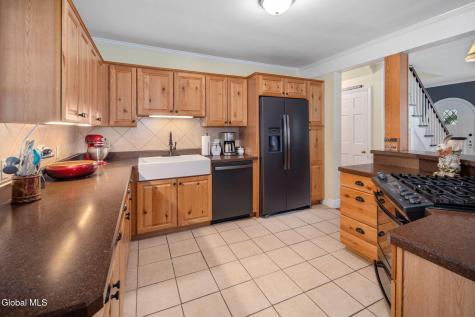 260 Consaul Road Colonie NY 12205