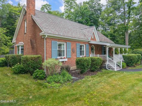 260 Consaul Road Colonie NY 12205