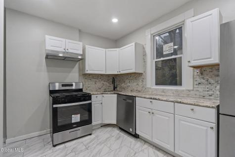 3 Manning Square Albany NY 12206