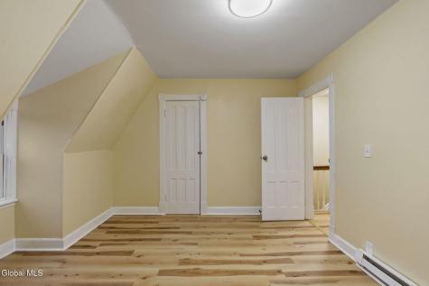 3 Manning Square Albany NY 12206