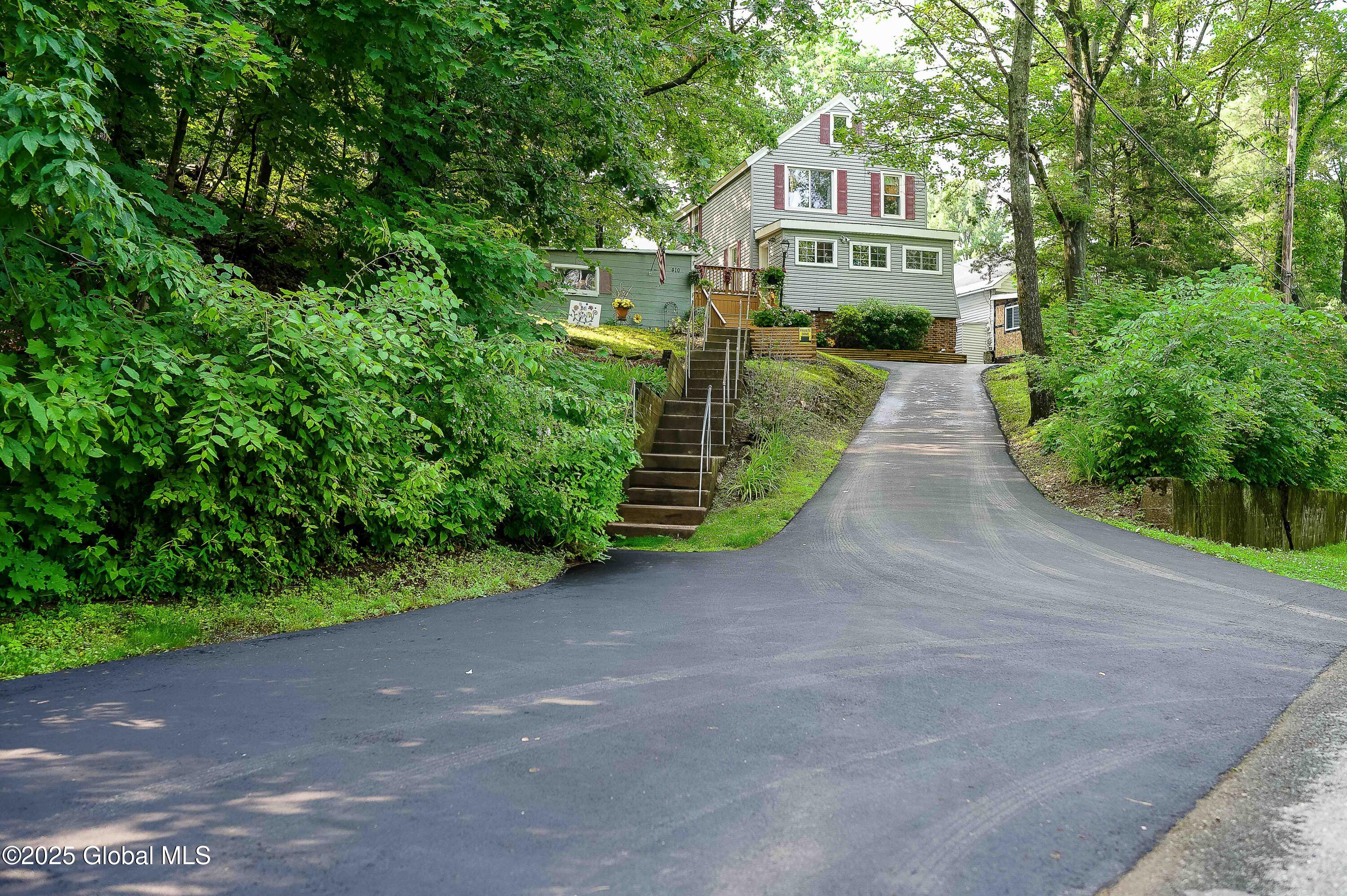 410 Lansing Avenue Troy NY 12182