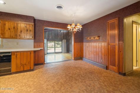 23 Nutwood Avenue Schenectady NY 12304