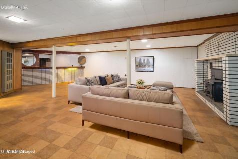 23 Nutwood Avenue Schenectady NY 12304