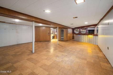 23 Nutwood Avenue Schenectady NY 12304