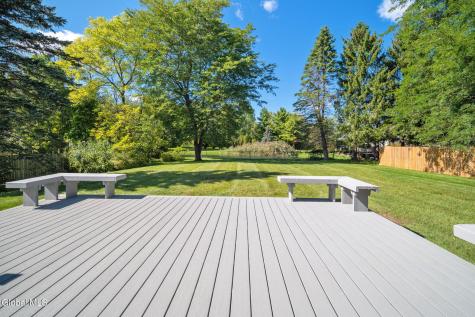 23 Nutwood Avenue Schenectady NY 12304