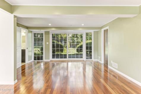 174 Ormond Street Albany NY 12208