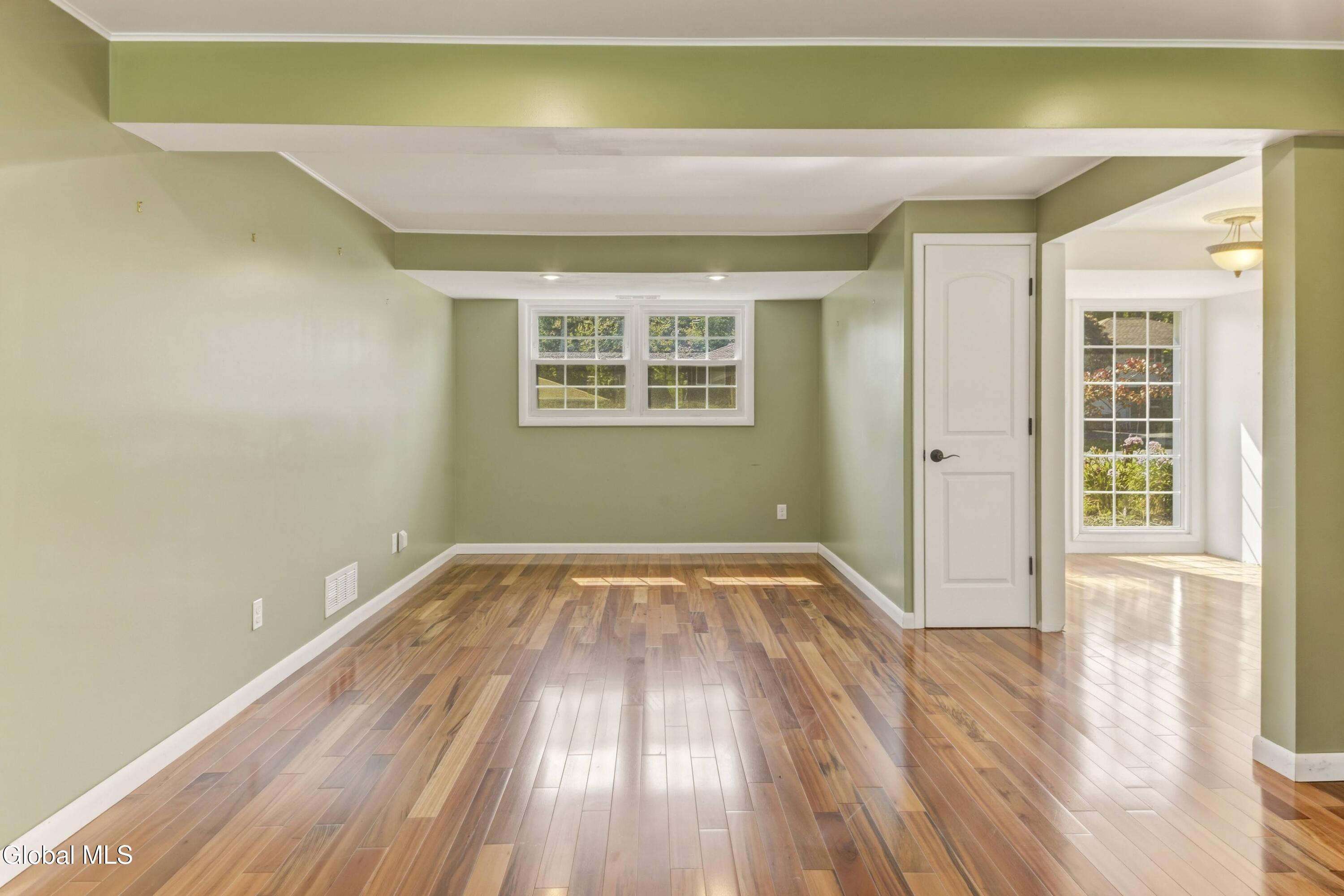 174 Ormond Street Albany NY 12208