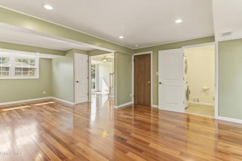 174 Ormond Street Albany NY 12208