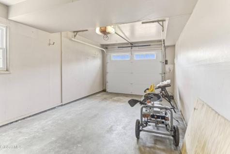 174 Ormond Street Albany NY 12208