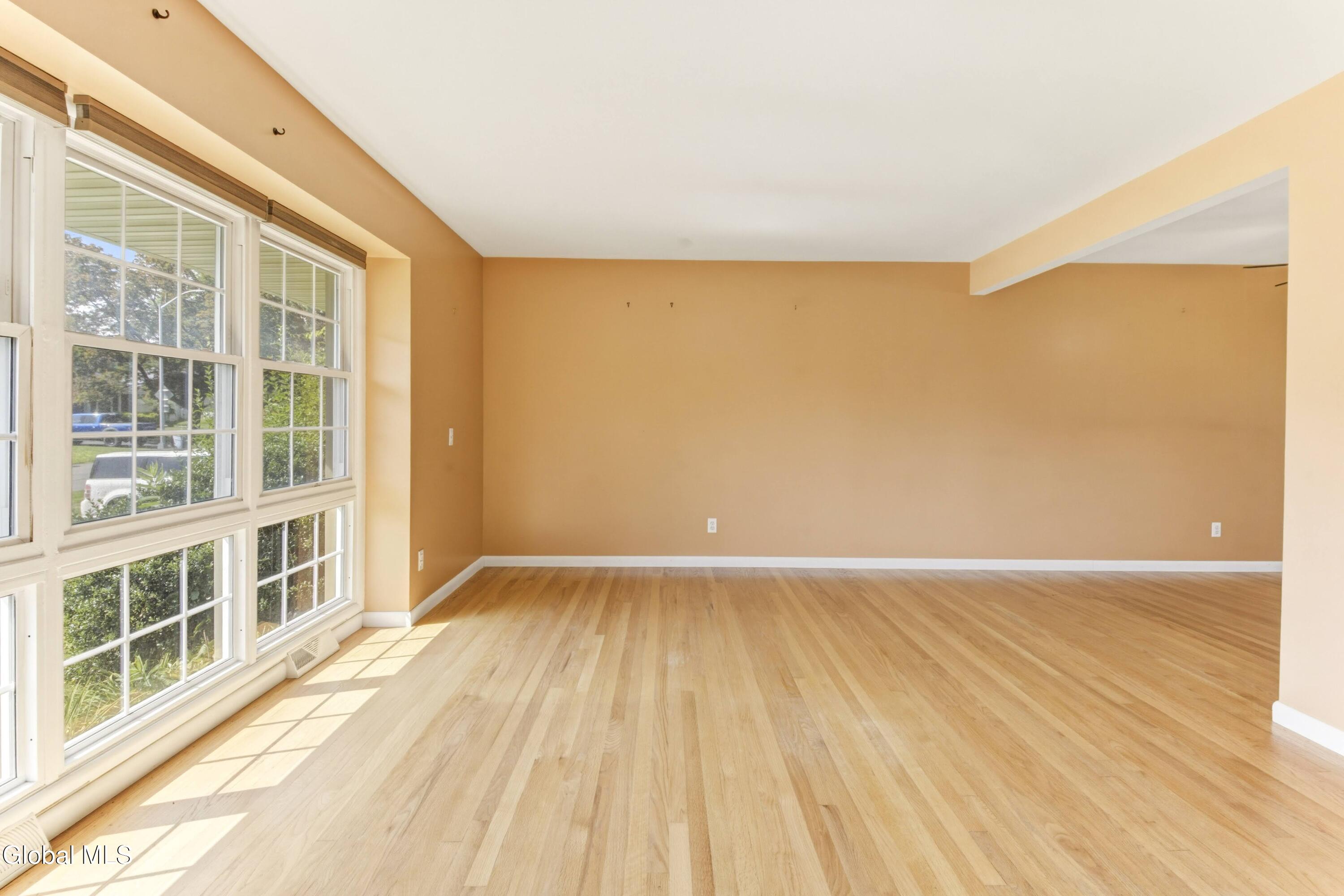 174 Ormond Street Albany NY 12208