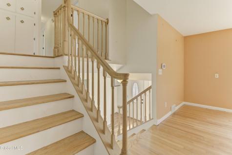 174 Ormond Street Albany NY 12208