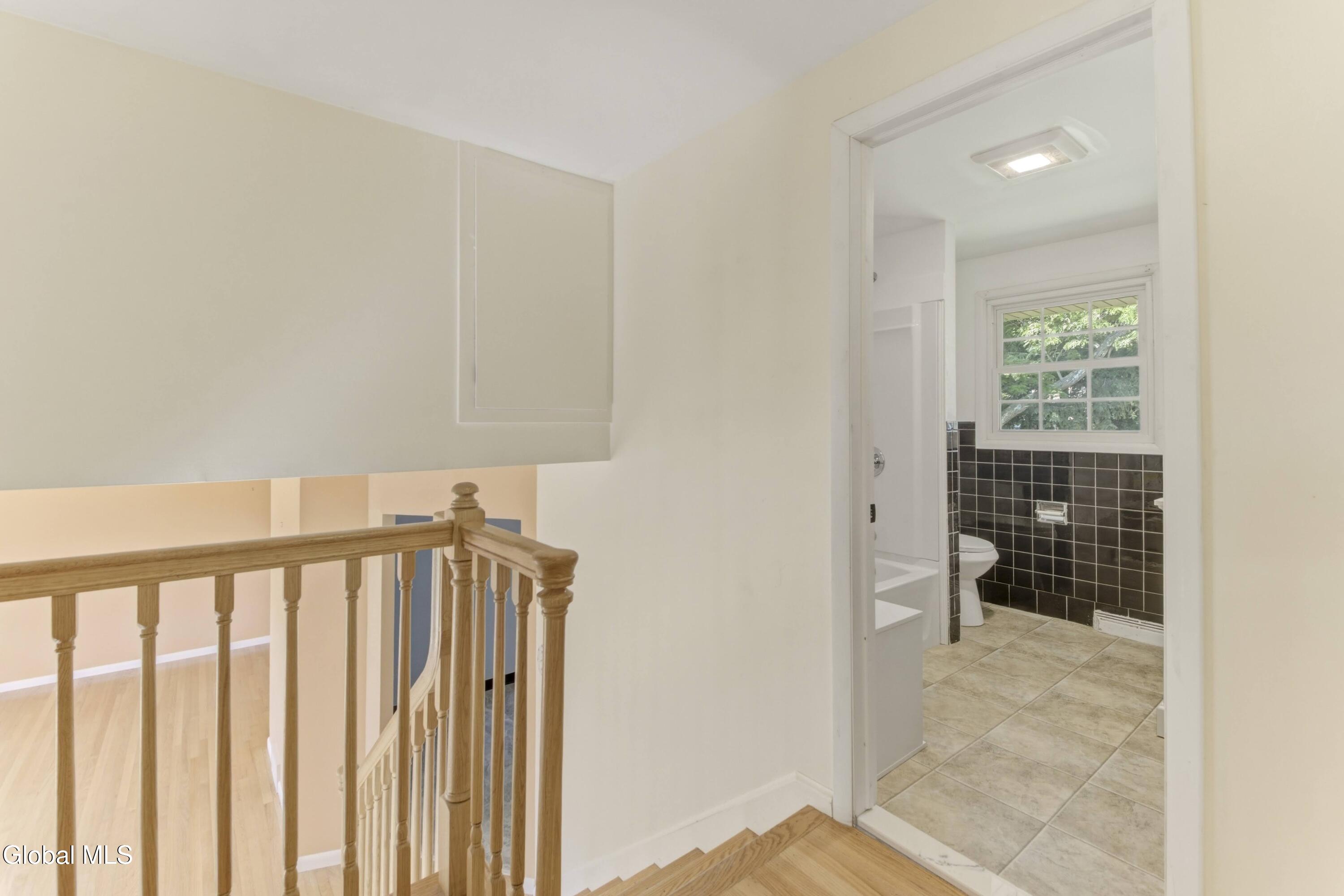 174 Ormond Street Albany NY 12208