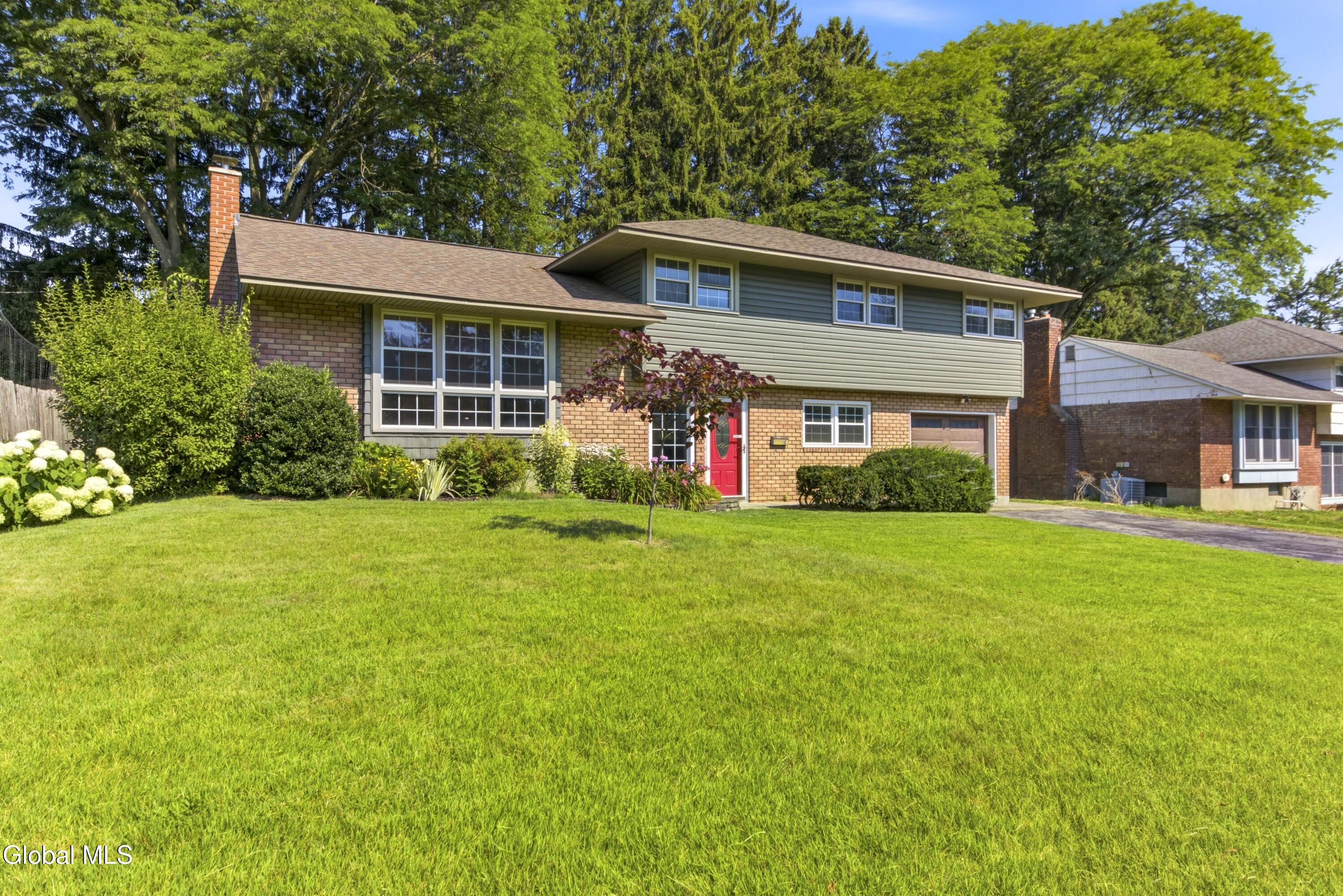 174 Ormond Street Albany NY 12208
