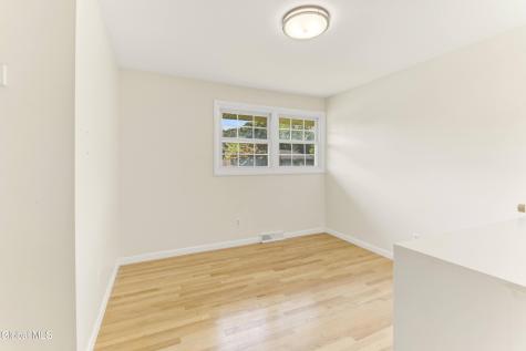 174 Ormond Street Albany NY 12208