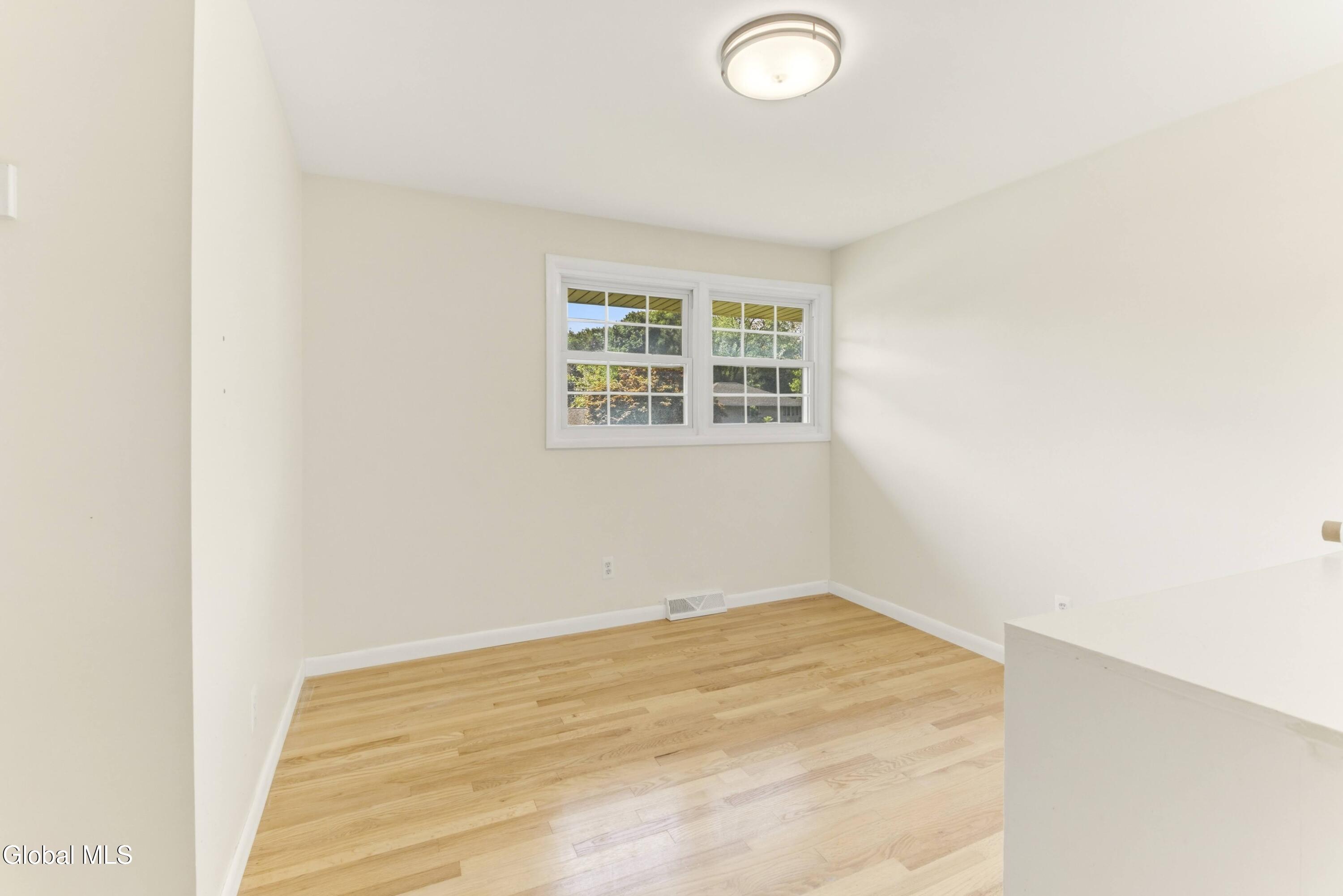 174 Ormond Street Albany NY 12208
