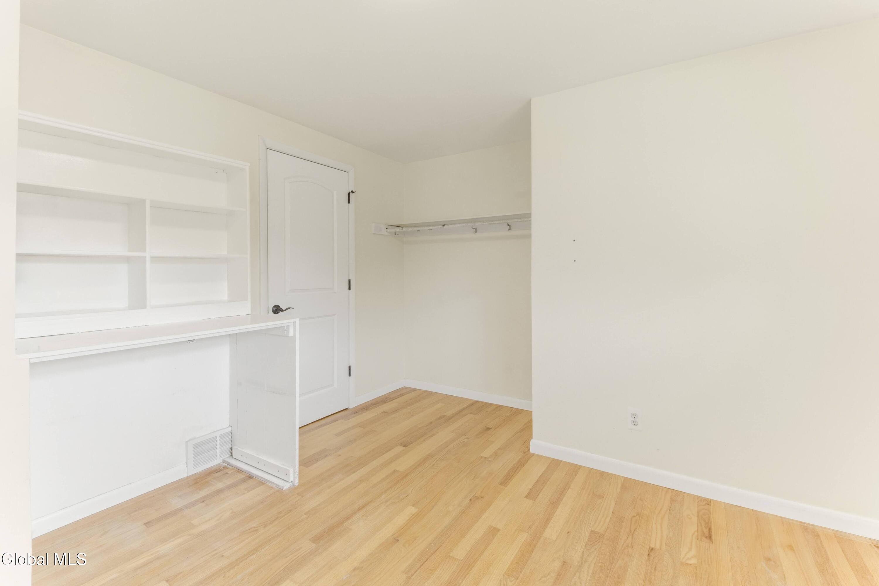 174 Ormond Street Albany NY 12208