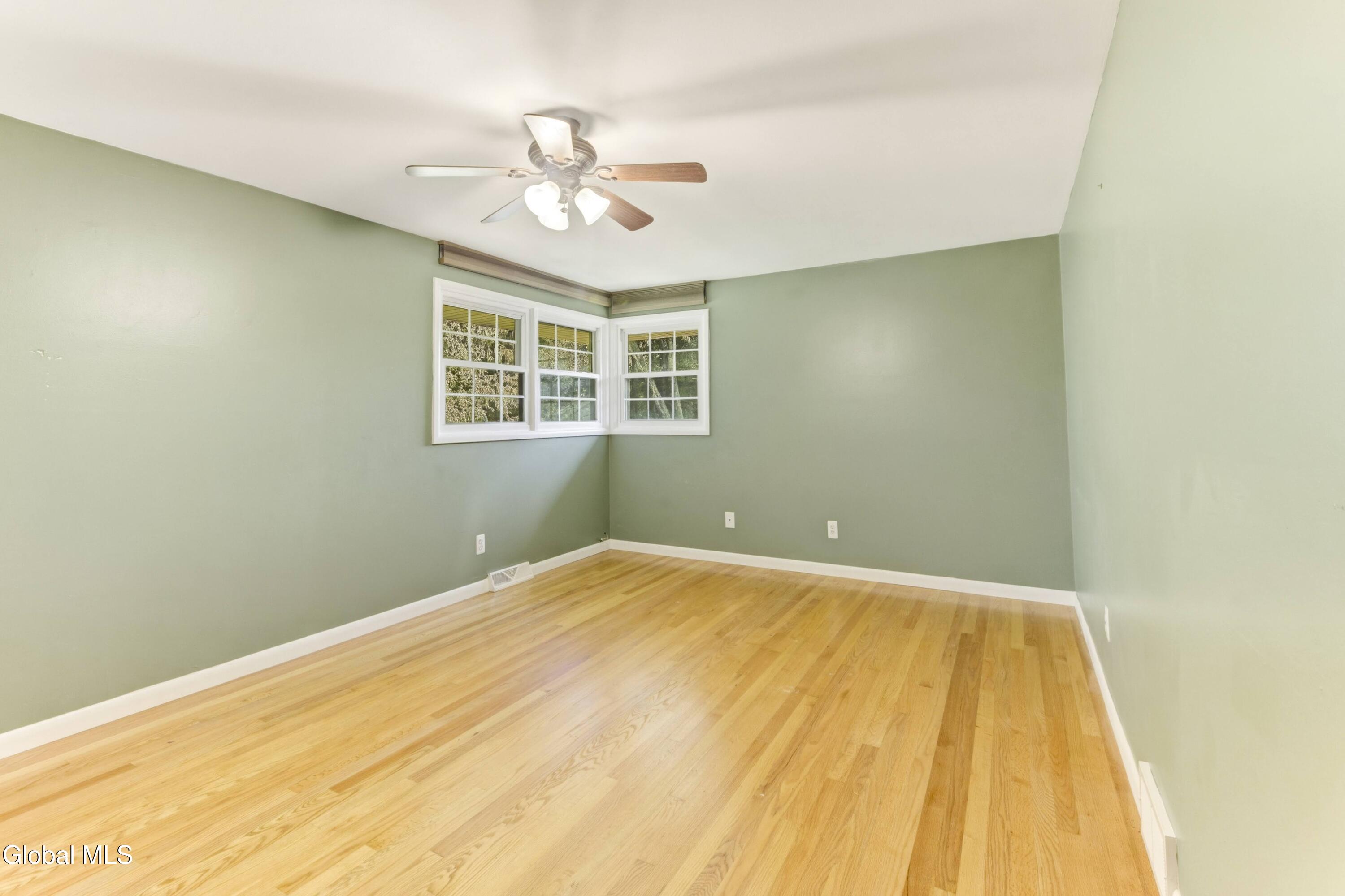 174 Ormond Street Albany NY 12208