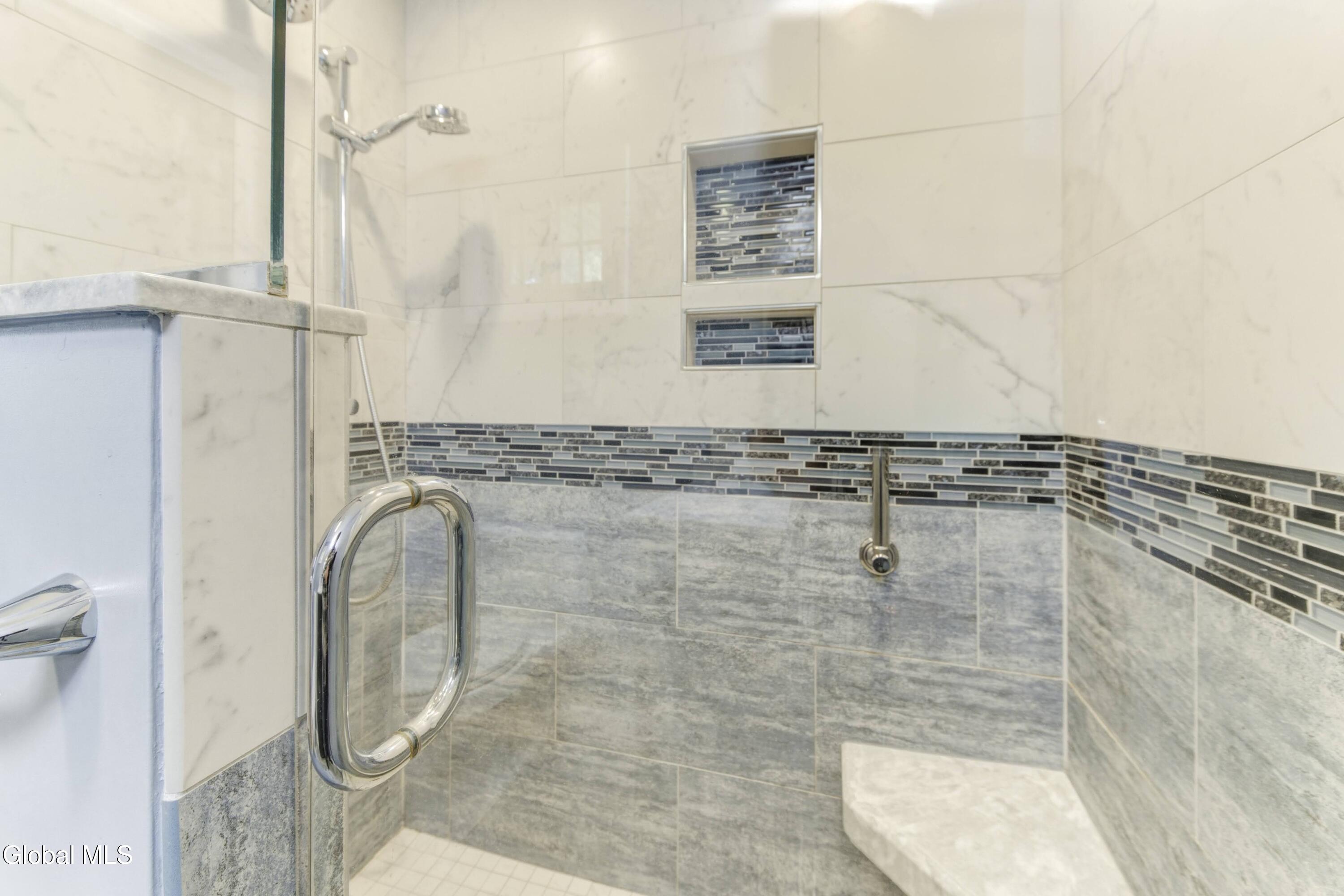 174 Ormond Street Albany NY 12208