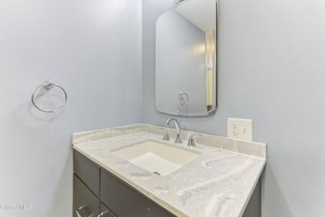 174 Ormond Street Albany NY 12208