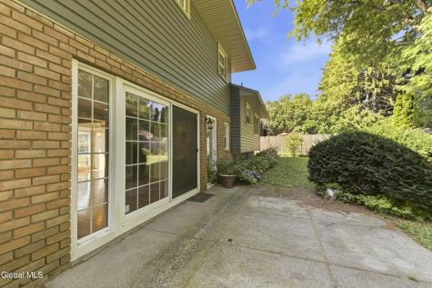 174 Ormond Street Albany NY 12208