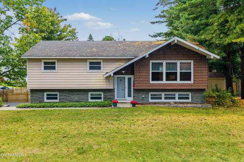 3086 E Old State Road Schenectady NY 12303