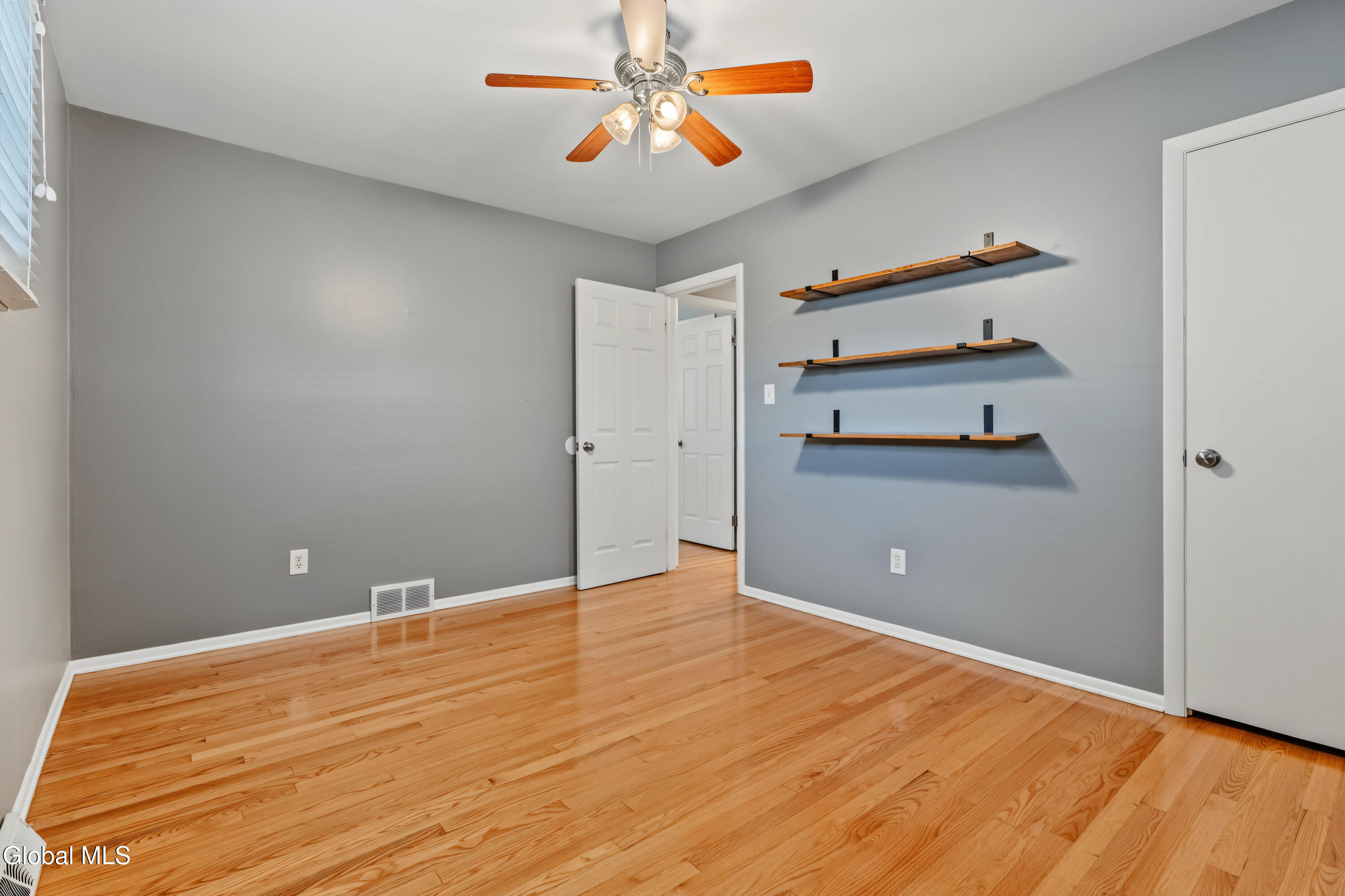 3086 E Old State Road Schenectady NY 12303