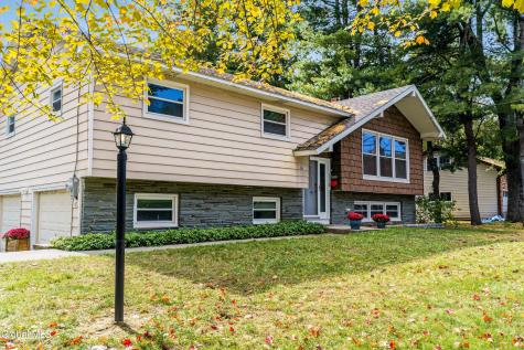 3086 E Old State Road Schenectady NY 12303