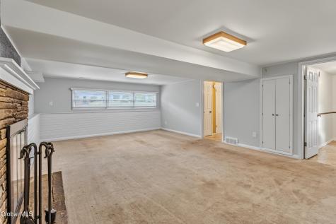 3086 E Old State Road Schenectady NY 12303