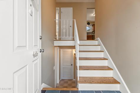 3086 E Old State Road Schenectady NY 12303