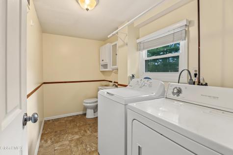 3086 E Old State Road Schenectady NY 12303