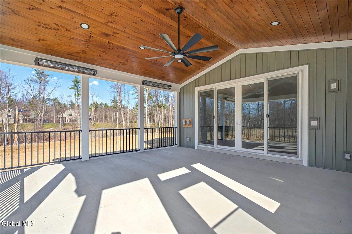 5 Mapleton Court Clifton Park NY 12065