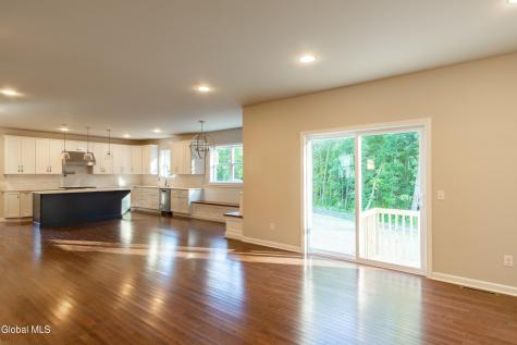 5 Mapleton Court Clifton Park NY 12065