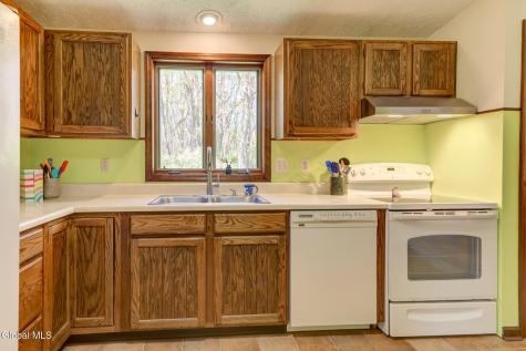 585 Logtown Road Fultonville NY 12072