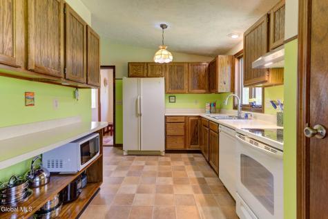 585 Logtown Road Fultonville NY 12072