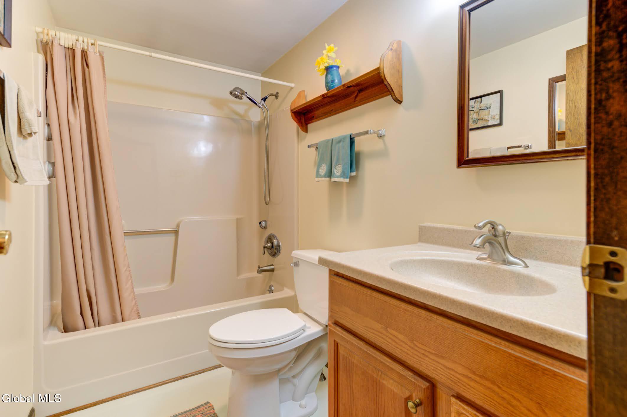 585 Logtown Road Fultonville NY 12072