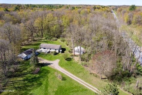 585 Logtown Road Fultonville NY 12072