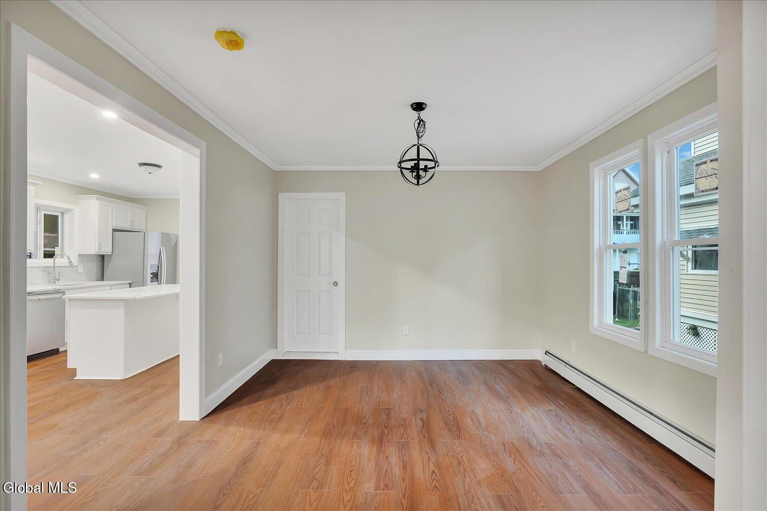 27 Robinson Street Schenectady NY 12304