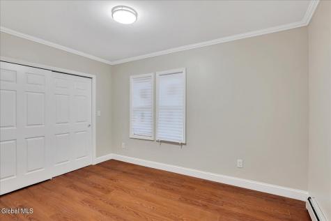 27 Robinson Street Schenectady NY 12304