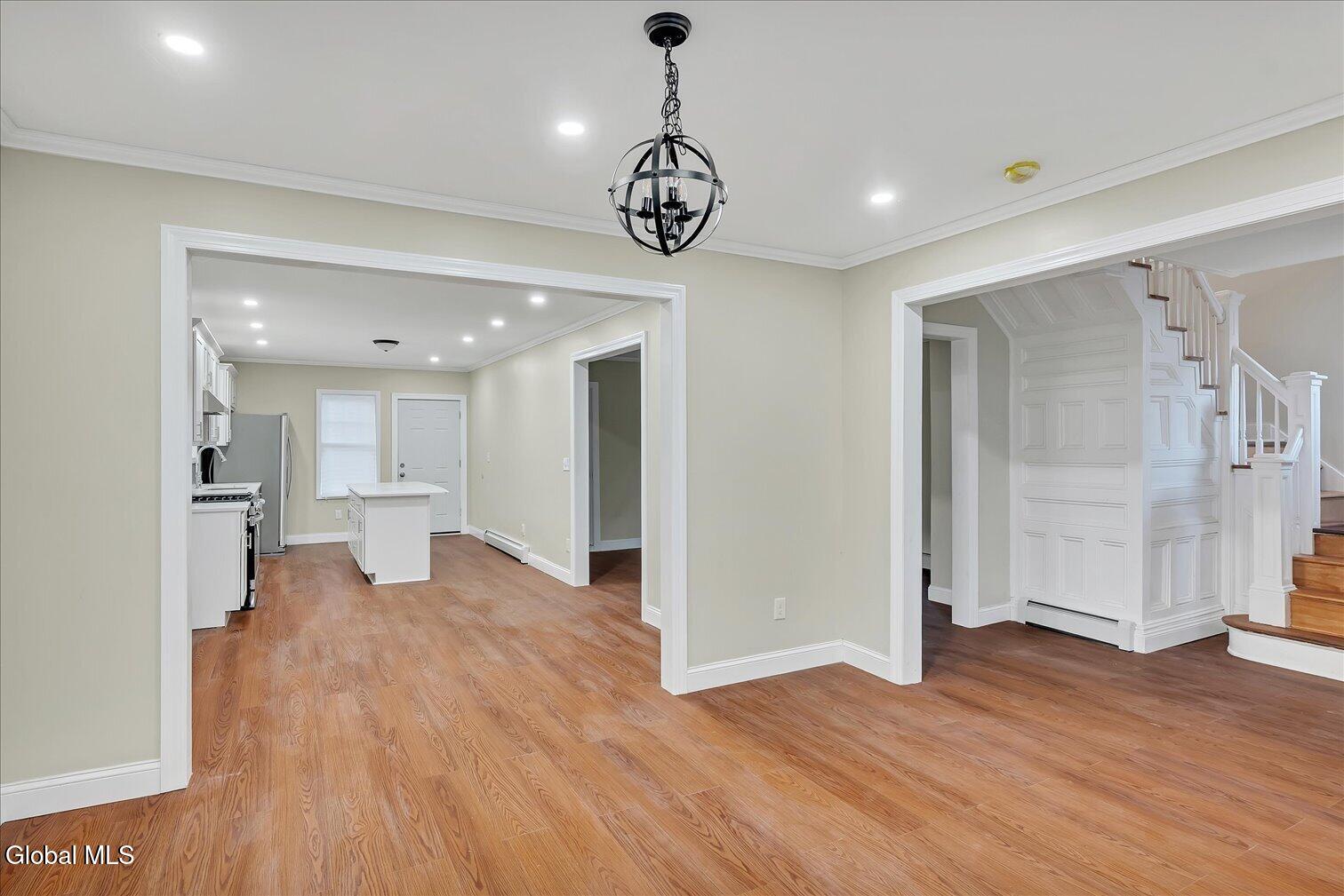 27 Robinson Street Schenectady NY 12304