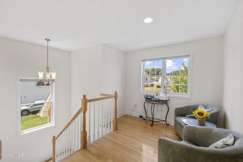 14 Fort Vaux Lane Colonie NY 12189
