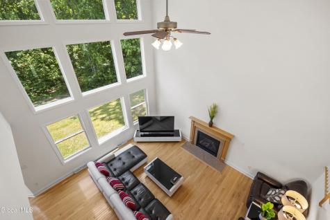 14 Fort Vaux Lane Colonie NY 12189