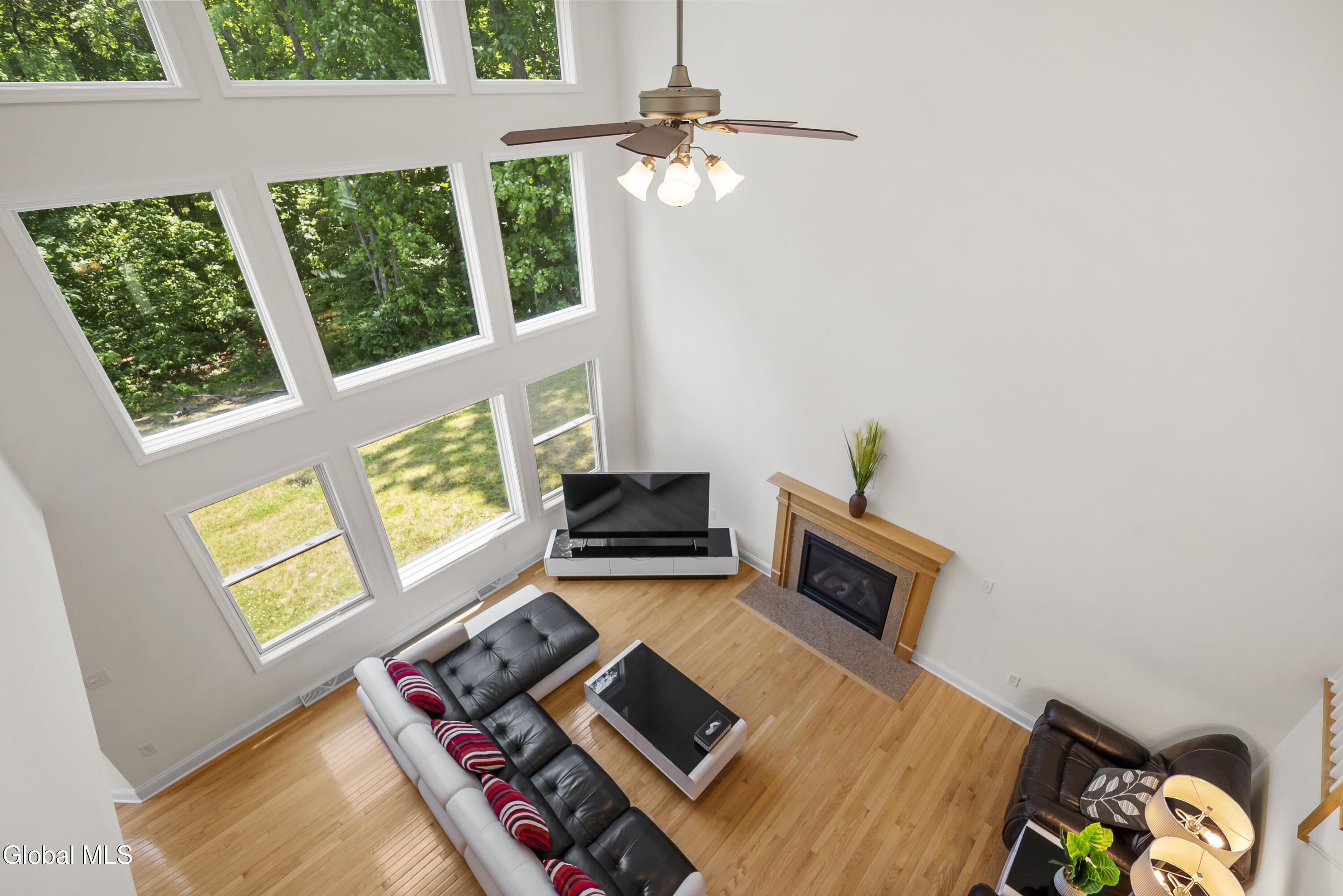 14 Fort Vaux Lane Colonie NY 12189