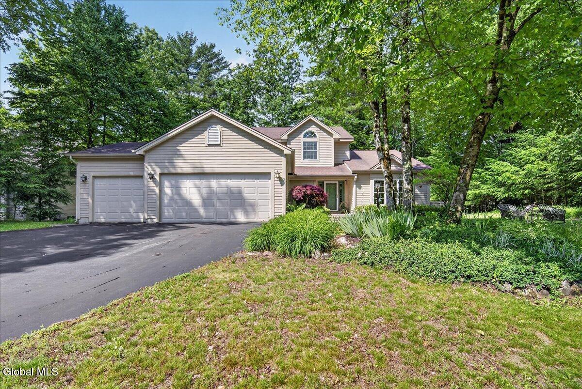 3 Bluebird Court Saratoga Springs NY 12866