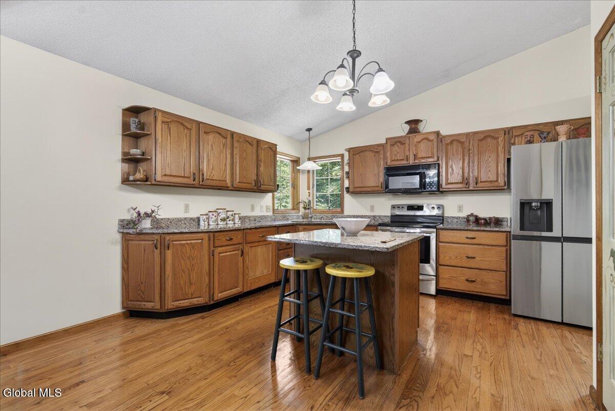 3 Bluebird Court Saratoga Springs NY 12866